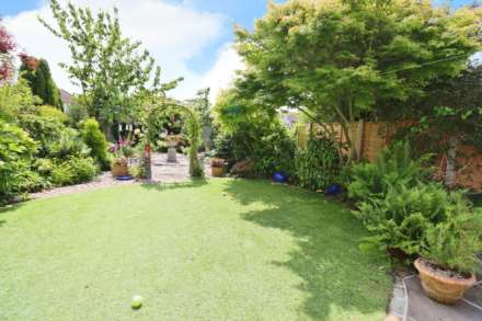 Elgar Avenue, Eastham, Image 23