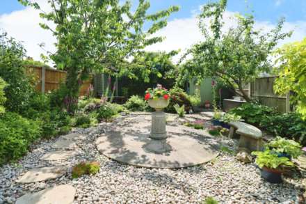 Elgar Avenue, Eastham, Image 28