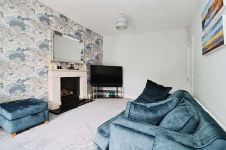 Elgar Avenue, Eastham, Image 3