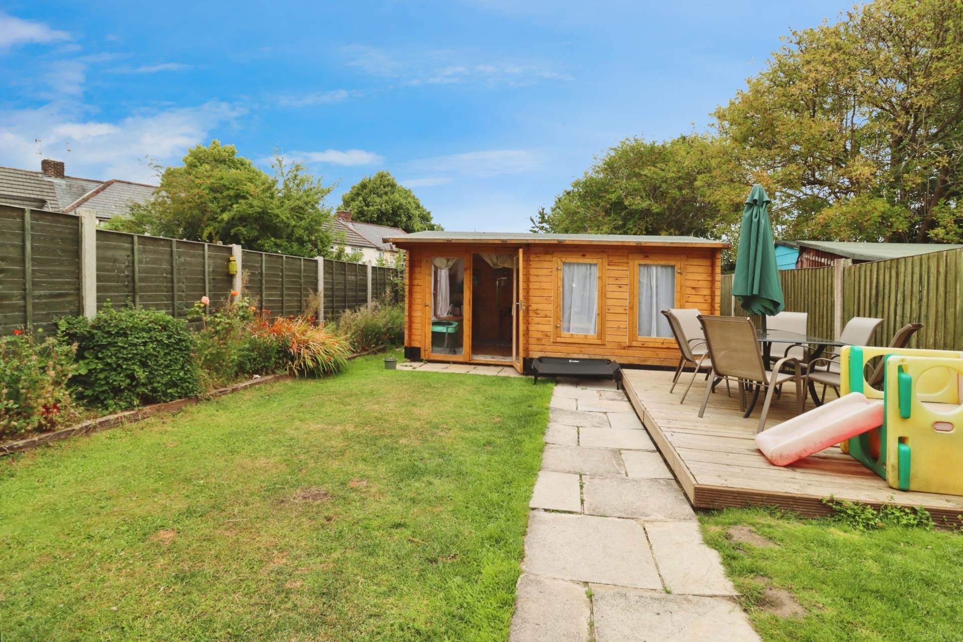 Dale Avenue, Bromborough, Image 28
