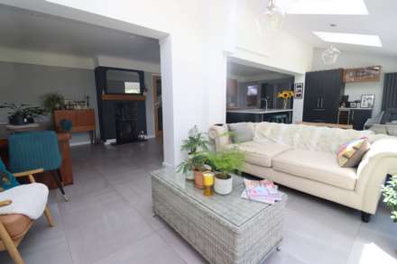 Barrymore Way, Bromborough, Image 7