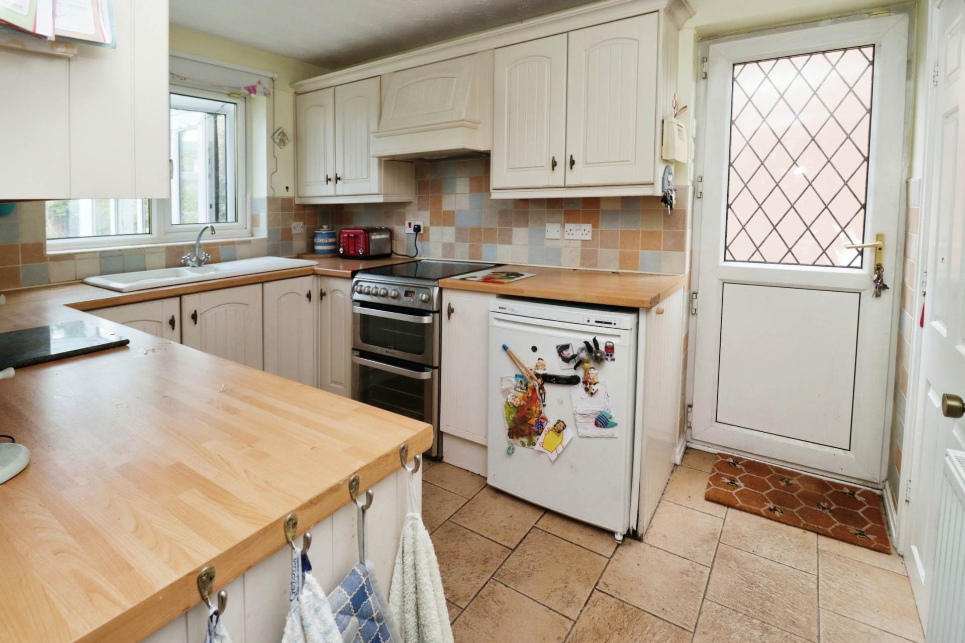 Dearnford Avenue, Bromborough, Image 10