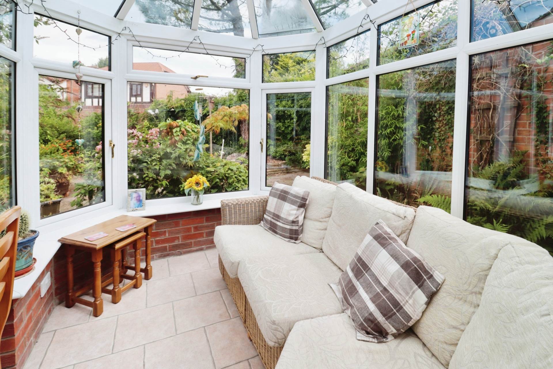 Dearnford Avenue, Bromborough, Image 12