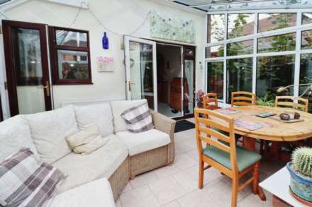 Dearnford Avenue, Bromborough, Image 11