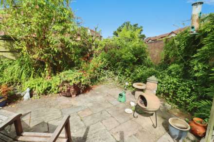 Dearnford Avenue, Bromborough, Image 22