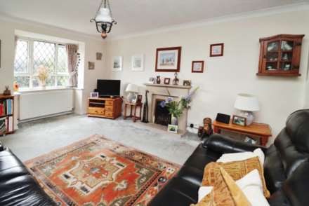 Dearnford Avenue, Bromborough, Image 5