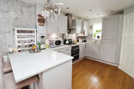 Marshall Close, Bromborough, Image 7
