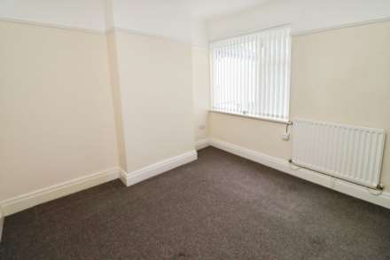 Allport Lane, Bromborough, Image 10