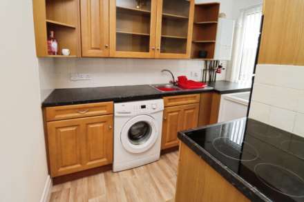 Allport Lane, Bromborough, Image 3