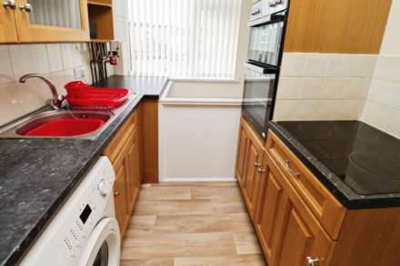 Allport Lane, Bromborough, Image 8