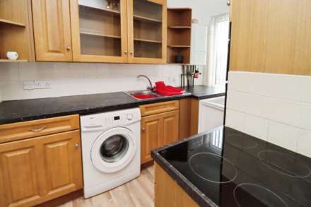 Allport Lane, Bromborough, Image 9