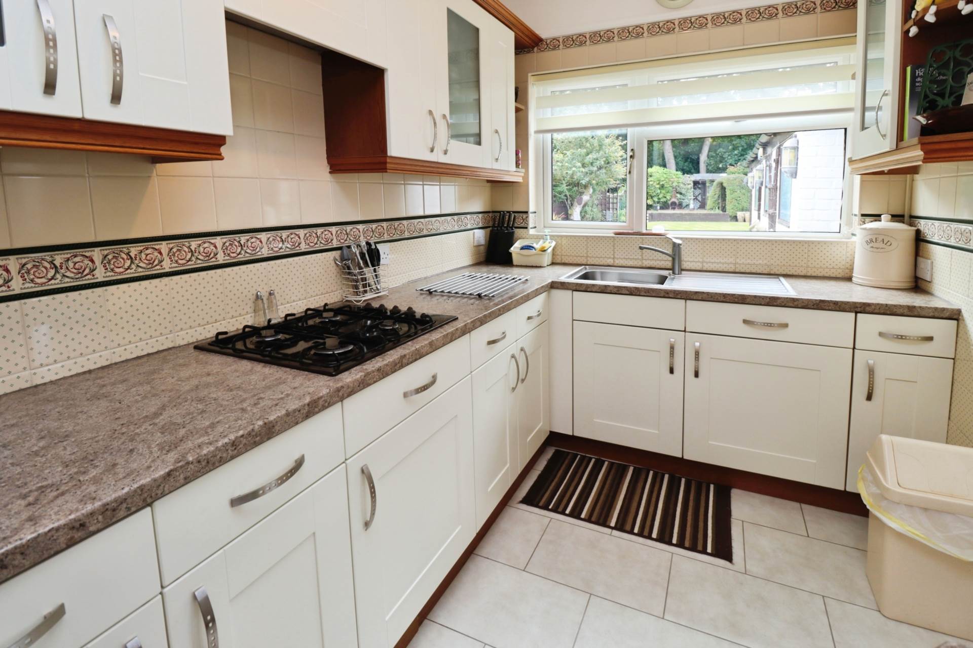 Woodyear Road, Bromborough, Image 10