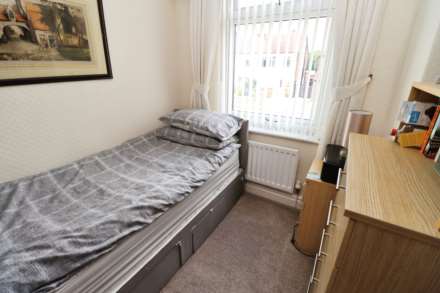 Woodyear Road, Bromborough, Image 17