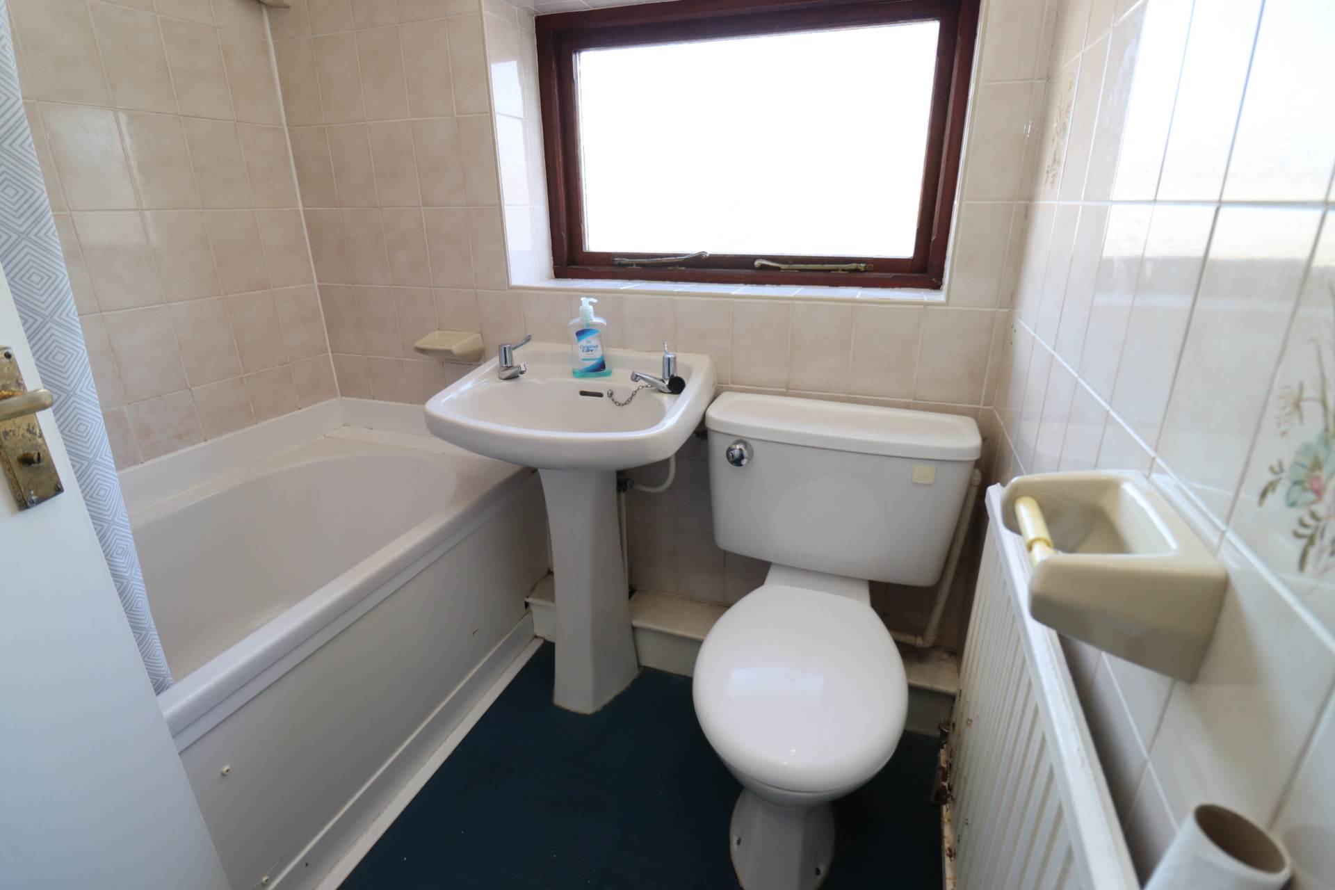Oteley Avenue, Bromborough, Image 13