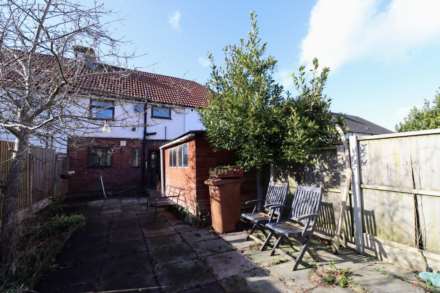 Oteley Avenue, Bromborough, Image 16