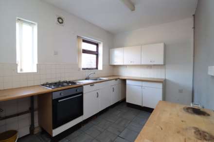 Oteley Avenue, Bromborough, Image 6
