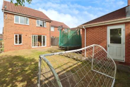 Hulme Close, Bromborough, Image 20