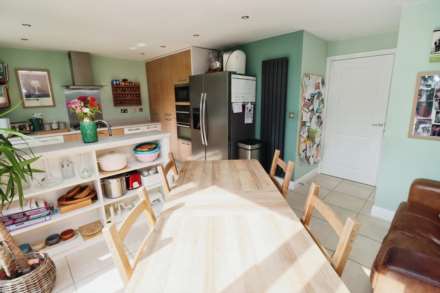 Hulme Close, Bromborough, Image 24