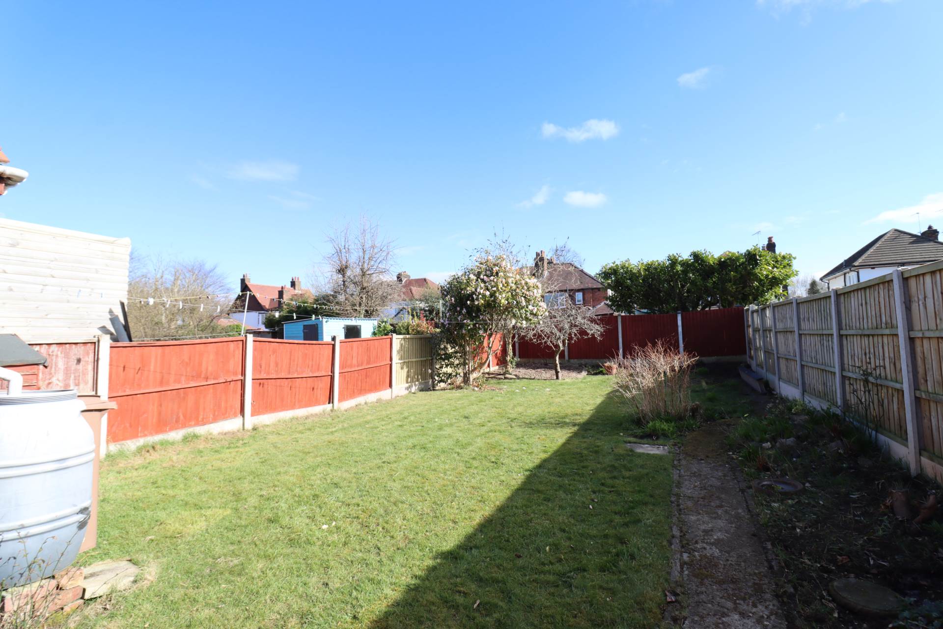 Heather Dene, Bromborough, Image 18