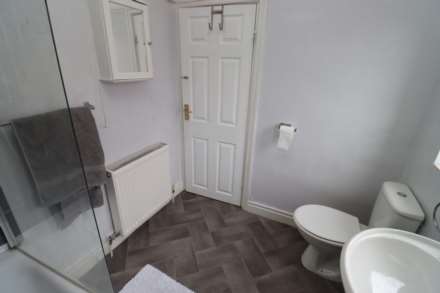 Heather Dene, Bromborough, Image 13