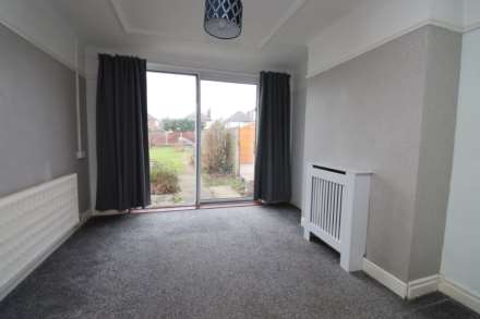 Heather Dene, Bromborough, Image 4