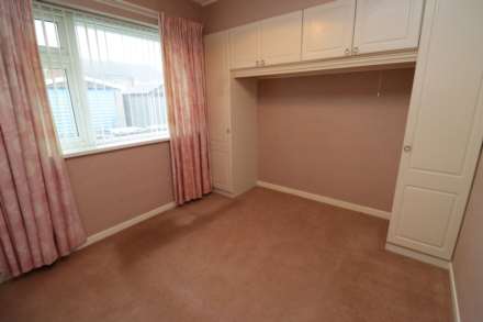 Selkirk Avenue, Eastham, Image 7