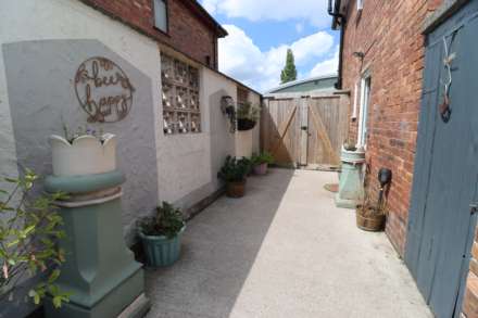 Park Road, Eastham, Image 32