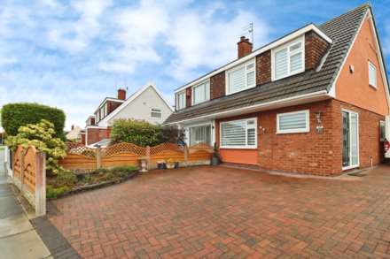 Lyndale Avenue, Eastham, Image 1