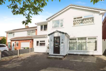 Bettisfield Avenue, Bromborough