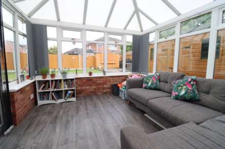 Bettisfield Avenue, Bromborough, Image 10