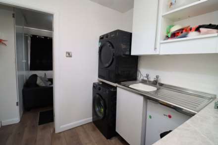 Bettisfield Avenue, Bromborough, Image 12