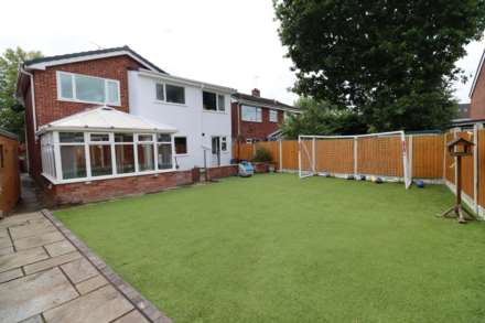 Bettisfield Avenue, Bromborough, Image 25