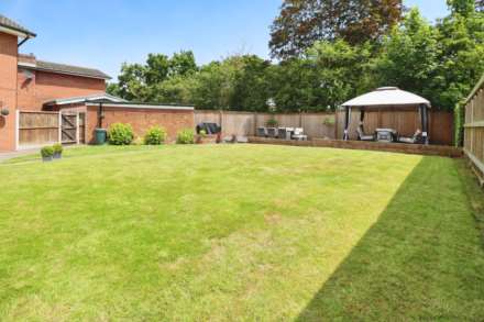 Inley Close, Spital, Image 29