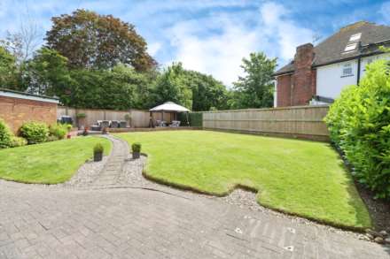 Inley Close, Spital, Image 30
