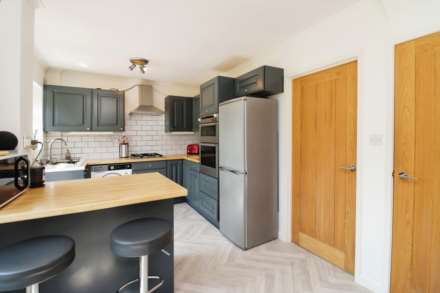Inley Close, Spital, Image 4