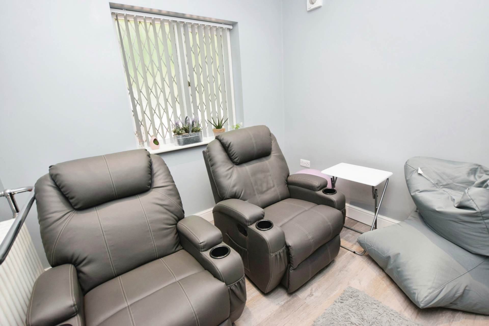 Dibbinsdale Road, Bromborough, Image 11