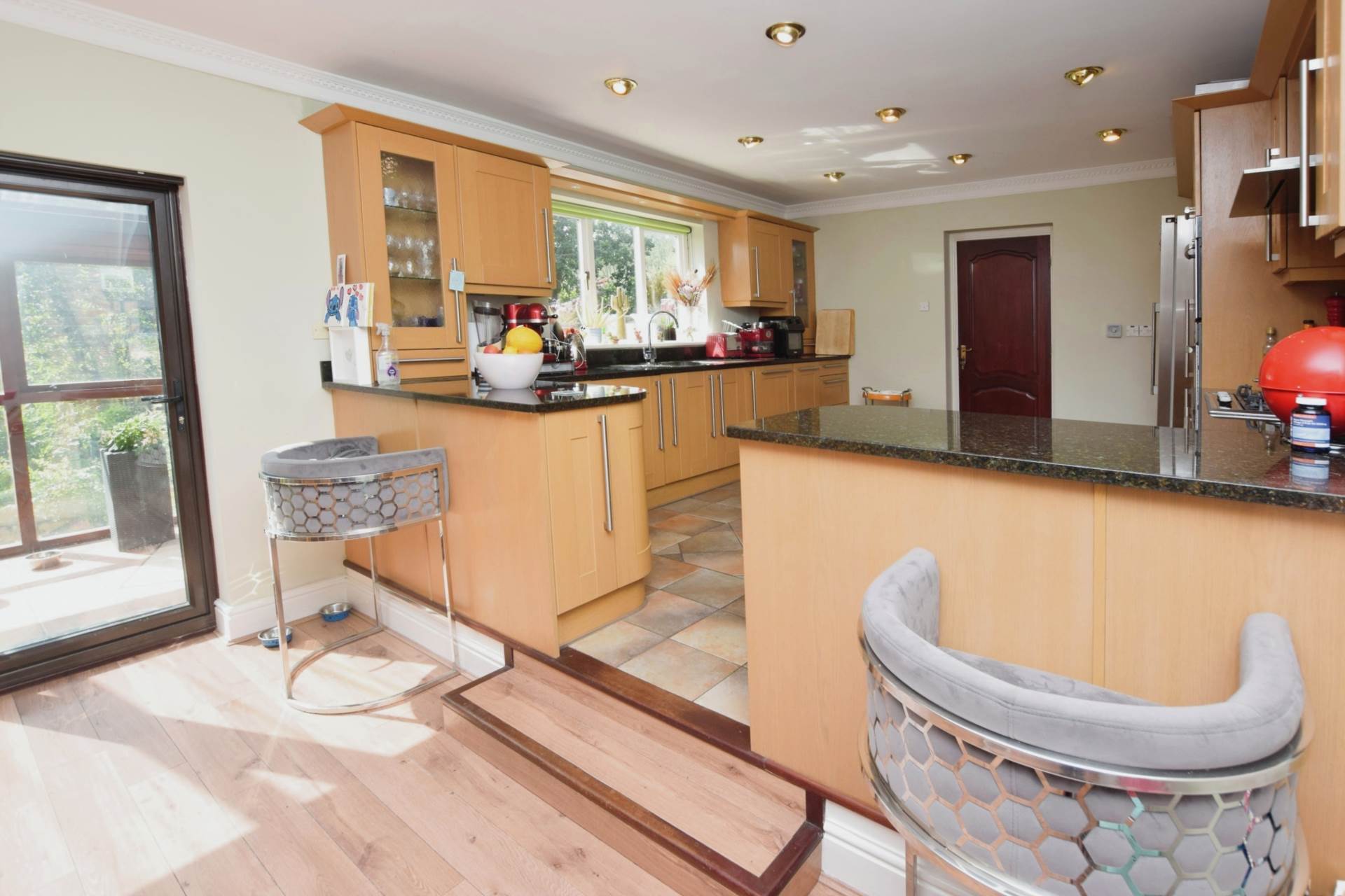Dibbinsdale Road, Bromborough, Image 22