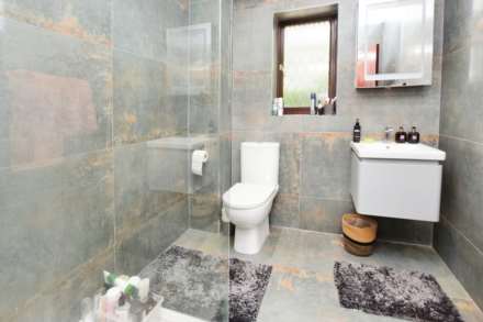 Dibbinsdale Road, Bromborough, Image 13