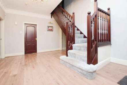 Dibbinsdale Road, Bromborough, Image 17