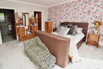 Dibbinsdale Road, Bromborough, Image 23