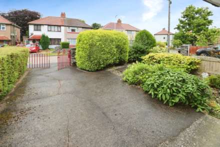 Crosthwaite Avenue, Eastham, Image 19