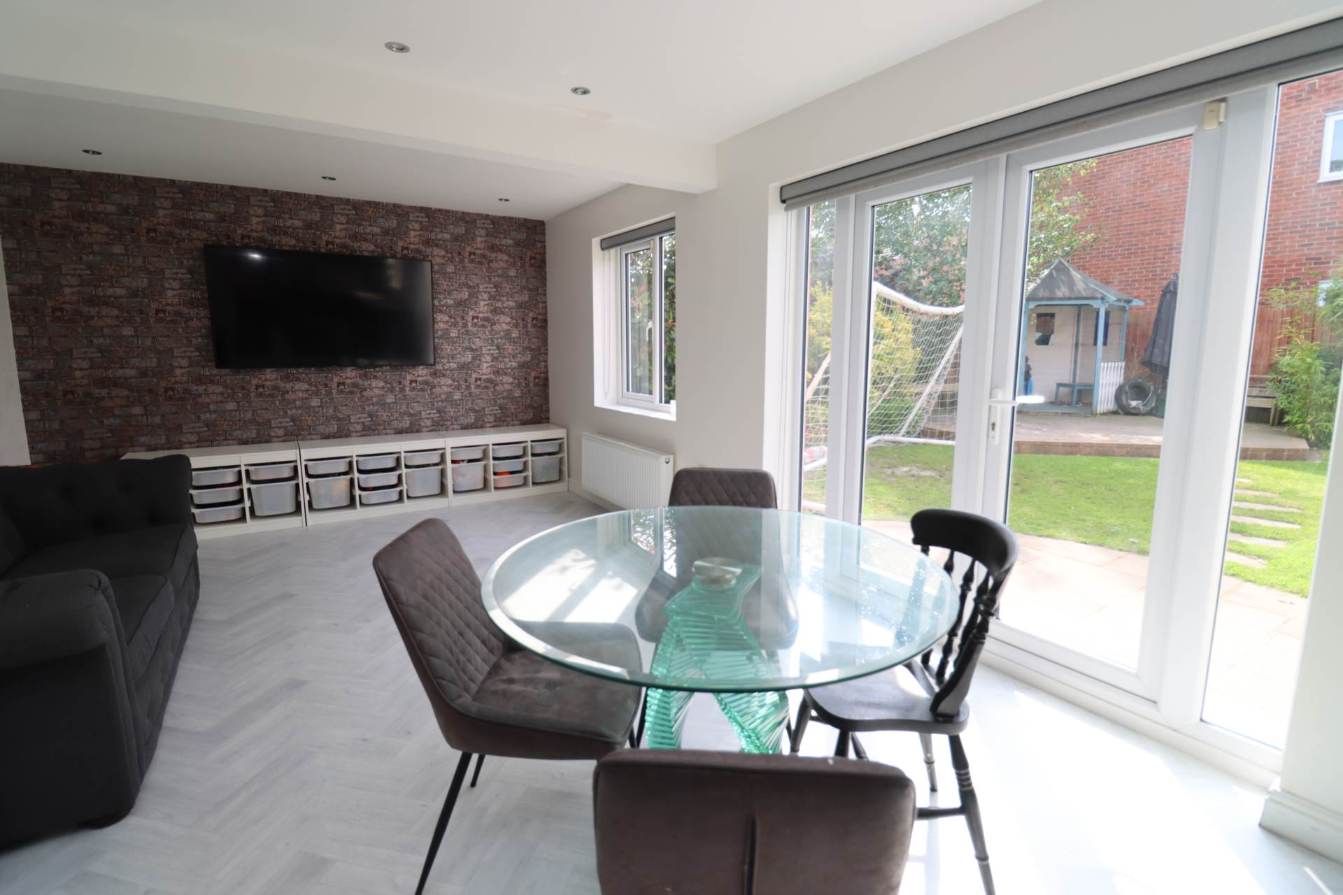 Magazine Road, Bromborough, Image 17