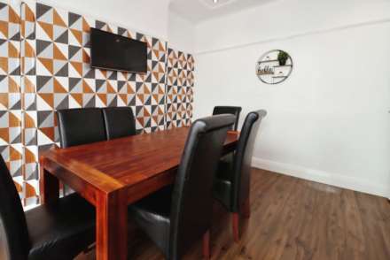 Gardens Road, Bebington, Image 3