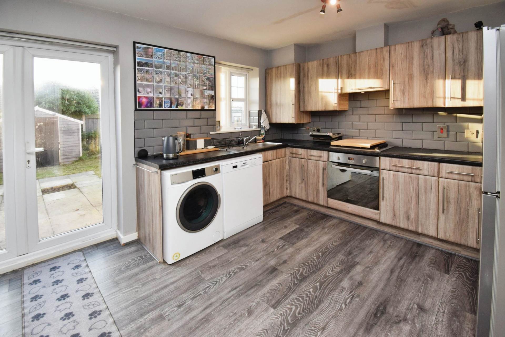 Hutchinson Close, Beechwood, Image 12