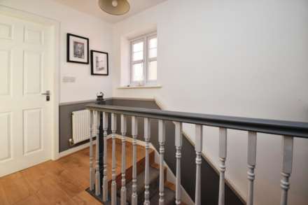 Hutchinson Close, Beechwood, Image 13