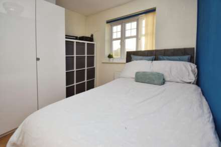 Hutchinson Close, Beechwood, Image 18