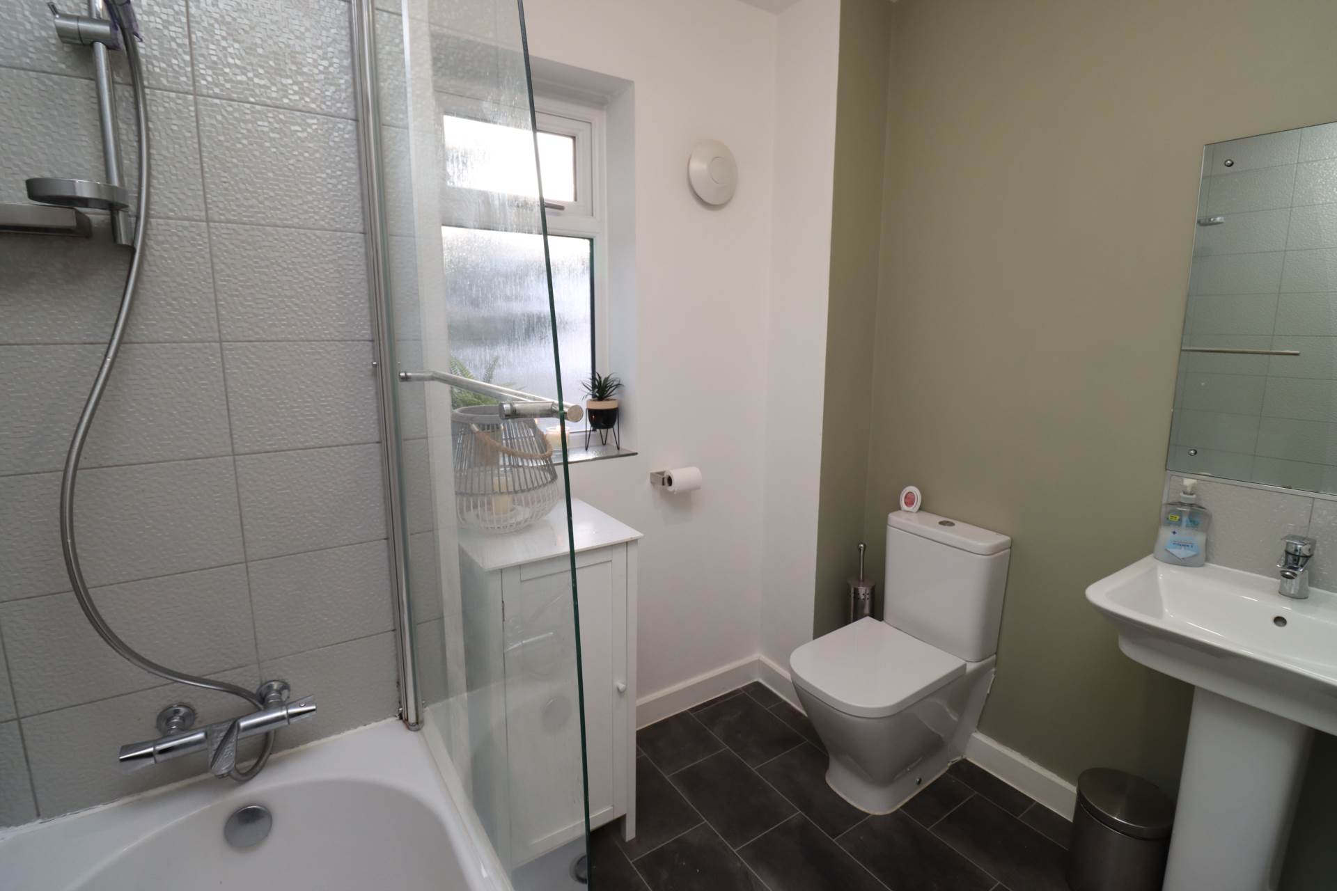 Harrison Close, Eastham, Image 16
