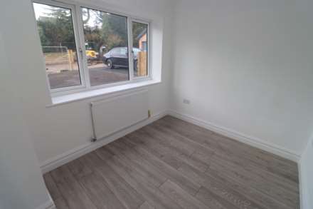 Bridle Road, Bromborough, Image 11