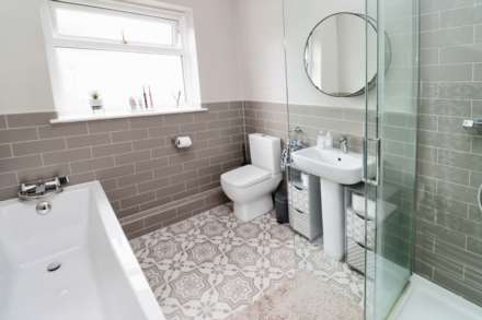St David Road, Eastham, Image 14