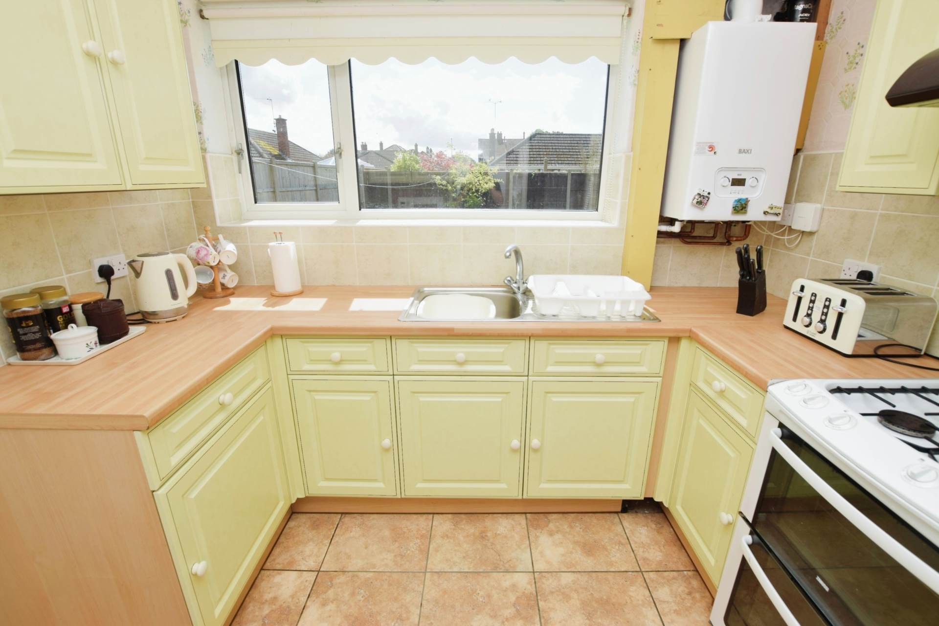 Bruce Crescent, Bromborough, Image 8